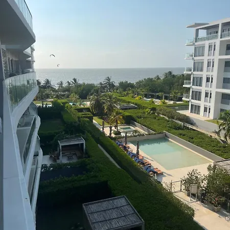 Serena Del Mar Morros Io Apartamento *
